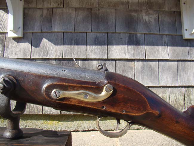 A Napoleonic period (circa 1808-1815) flintlock ships' swivel gun made by Thomas Barnett, Contractor to Ordnance.   — image 6